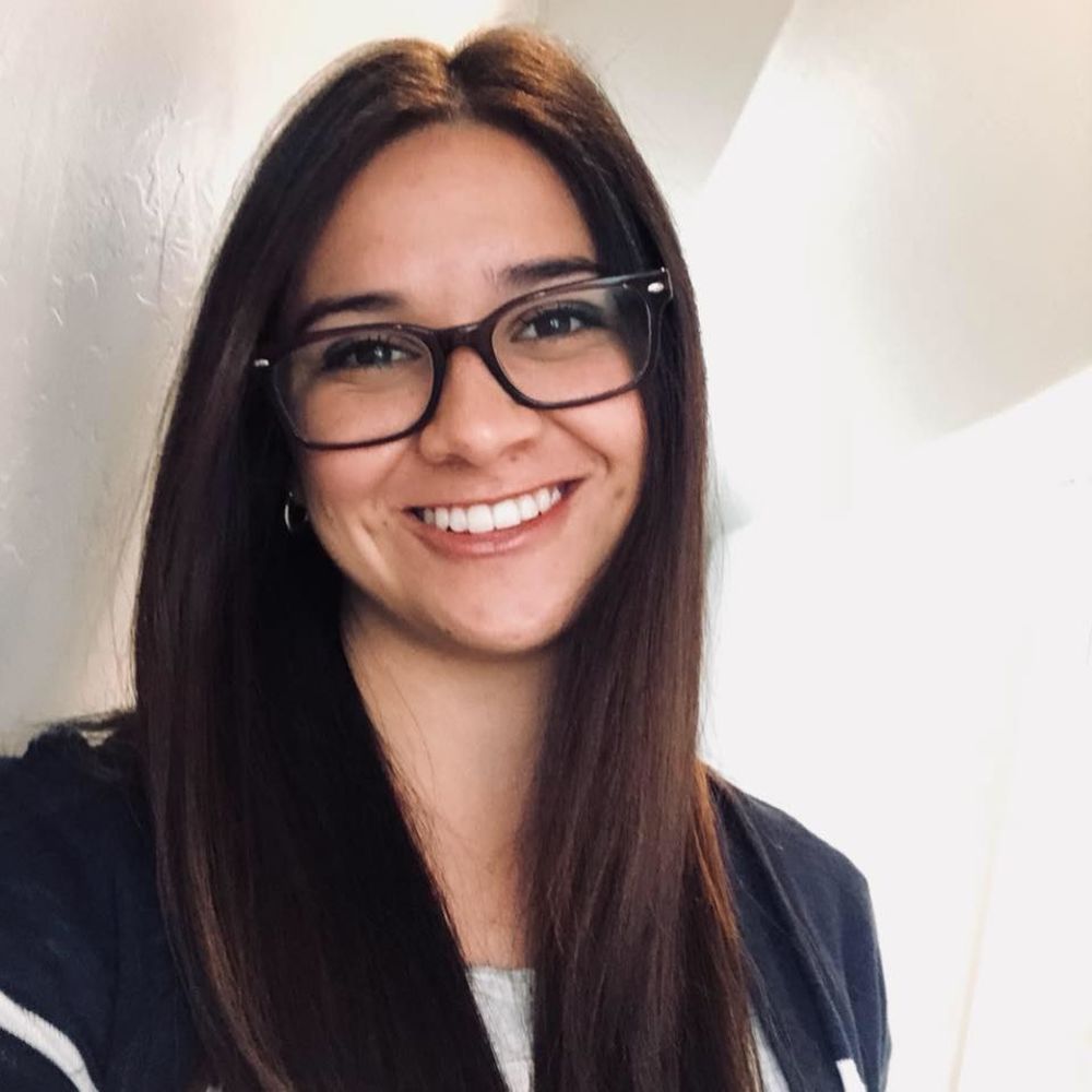 Meet your Posher, Laura